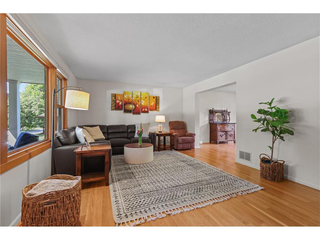 3287 Churchill Drive Woodbury MN 55125 7098372 image9