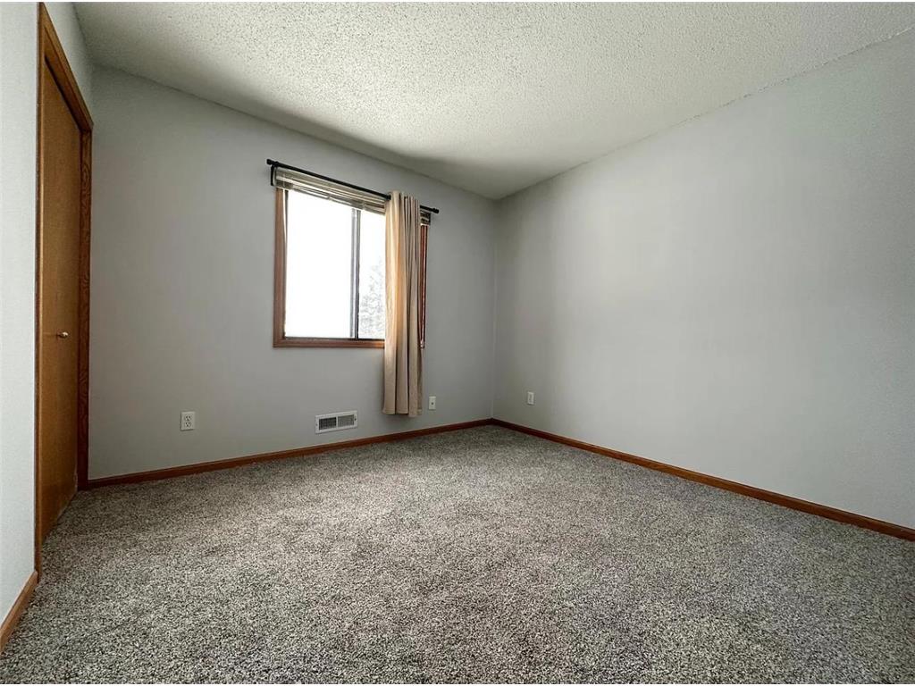 3288 Dodd Lane Eagan MN 55121 6818852 image10