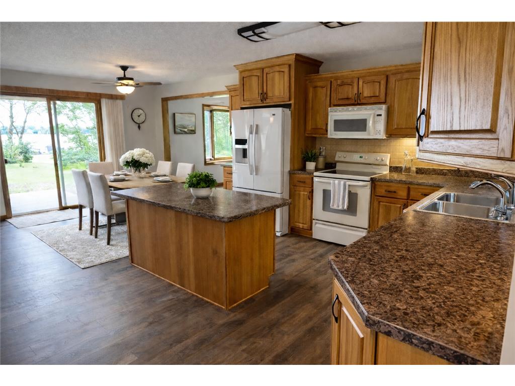 32896 South Shore Dr Otter Tail Twp MN 56571 - Long Lake 7010396 image38