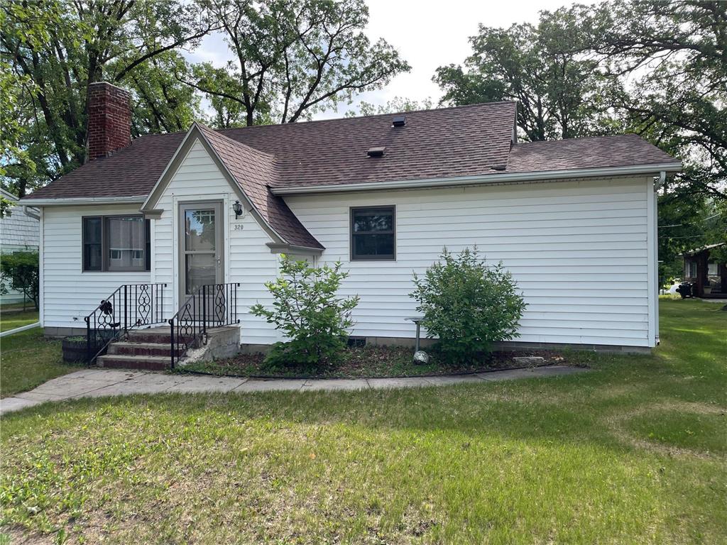 329 4th Street S Greenbush MN 56726 6392954 image1