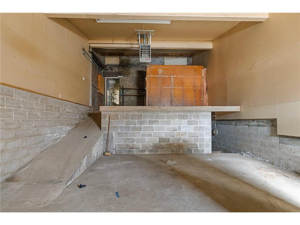 329 Central Avenue N Faribault MN 55021 7012008 image13