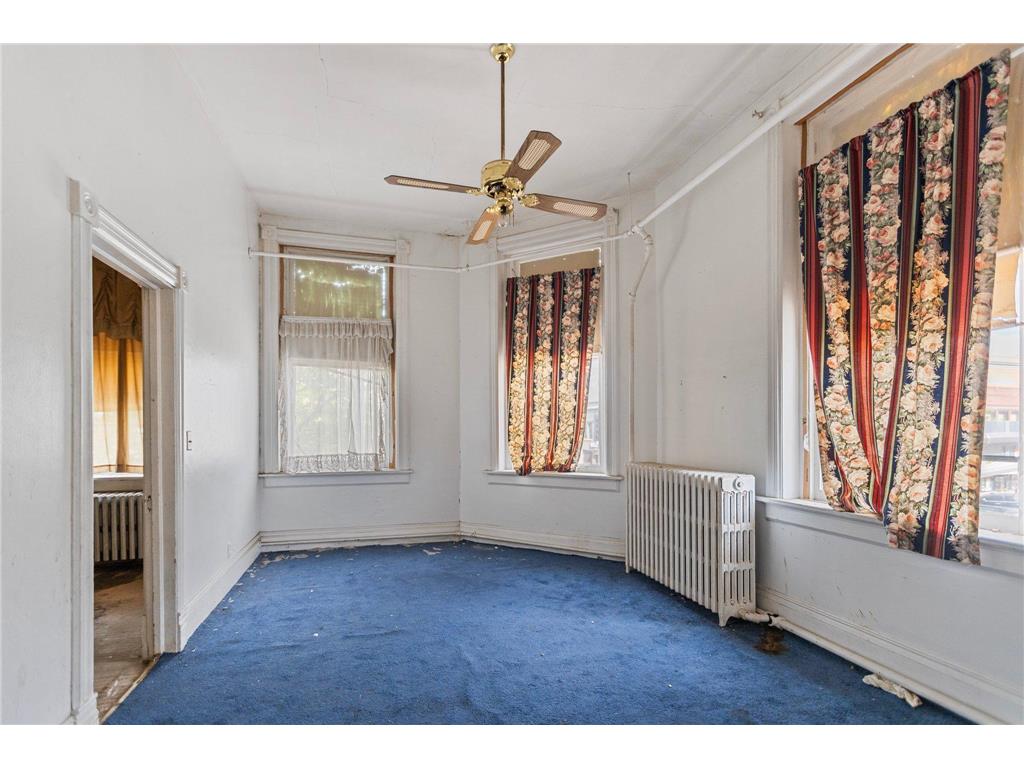 329 Central Avenue N Faribault MN 55021 7012008 image19