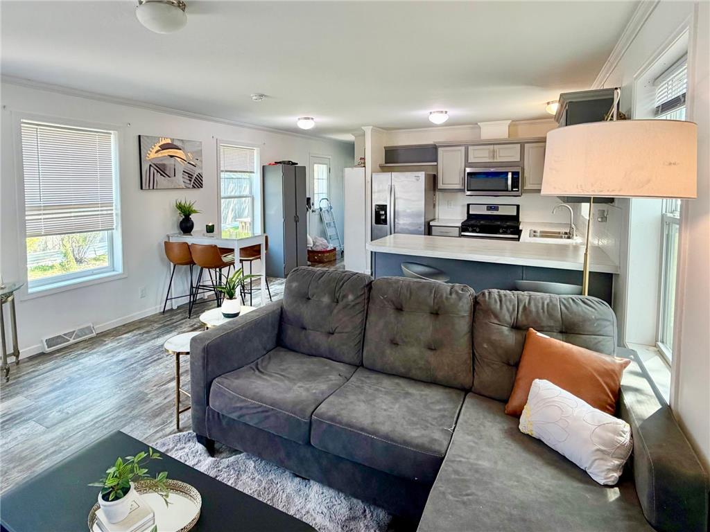 329 Cimarron Lake Elmo MN 55042 7071073 image14