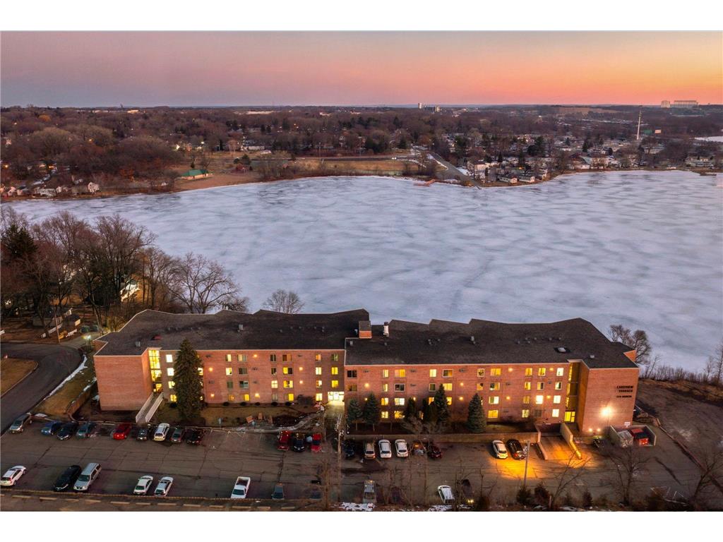 329 Geneva Avenue N #102 Oakdale MN 55128 - Tanners 7030660 image2