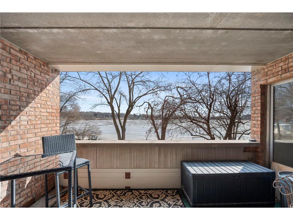 329 Geneva Avenue N #102 Oakdale MN 55128 - Tanners 7030660 image32