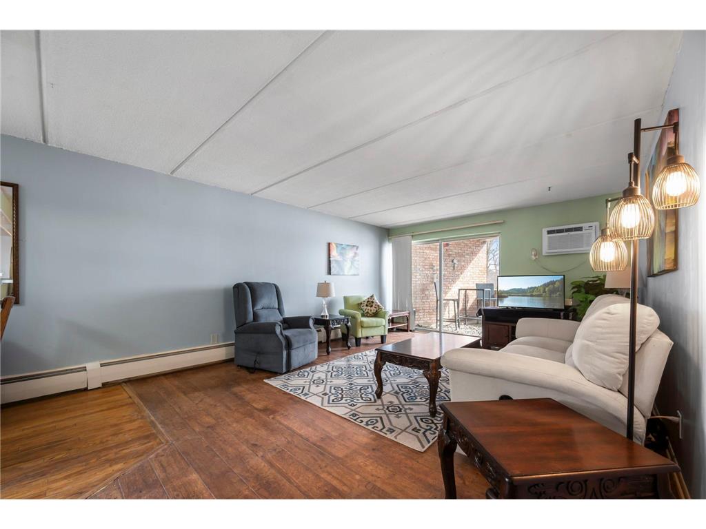 329 Geneva Avenue N #102 Oakdale MN 55128 - Tanners 7030660 image7