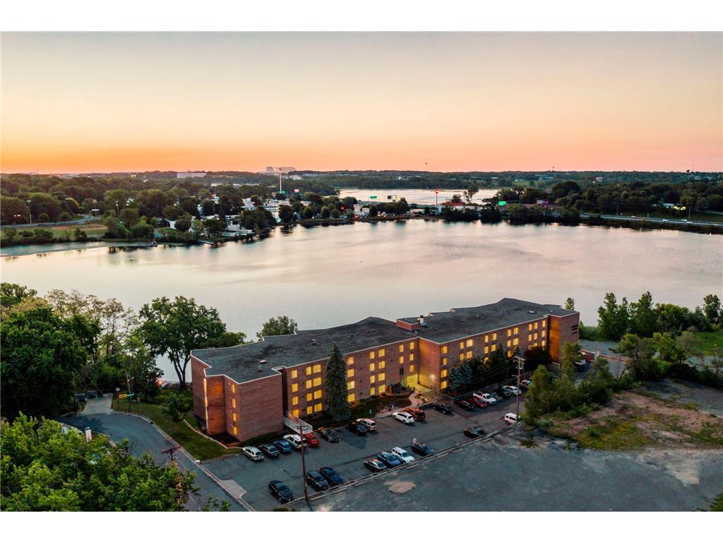 329 Geneva Avenue N #204 Oakdale MN 55128 - Tanners 7086966 image1