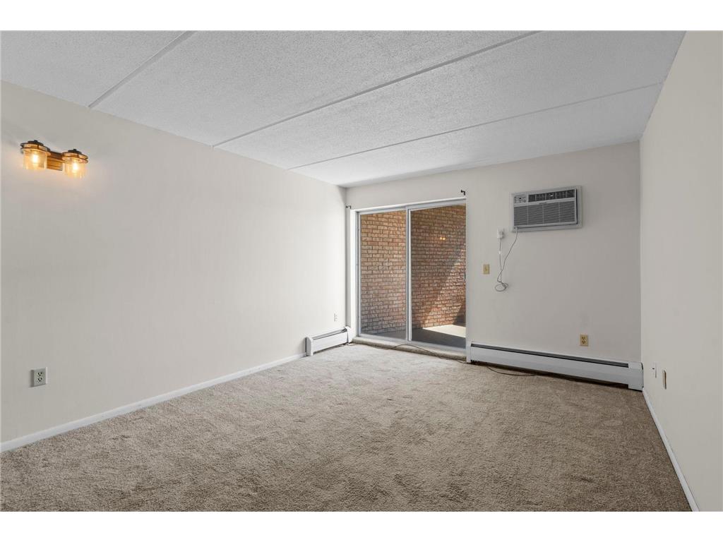 329 Geneva Avenue N #204 Oakdale MN 55128 - Tanners 7086966 image19