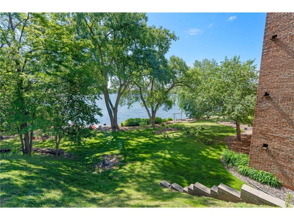 329 Geneva Avenue N #204 Oakdale MN 55128 - Tanners 7086966 image52