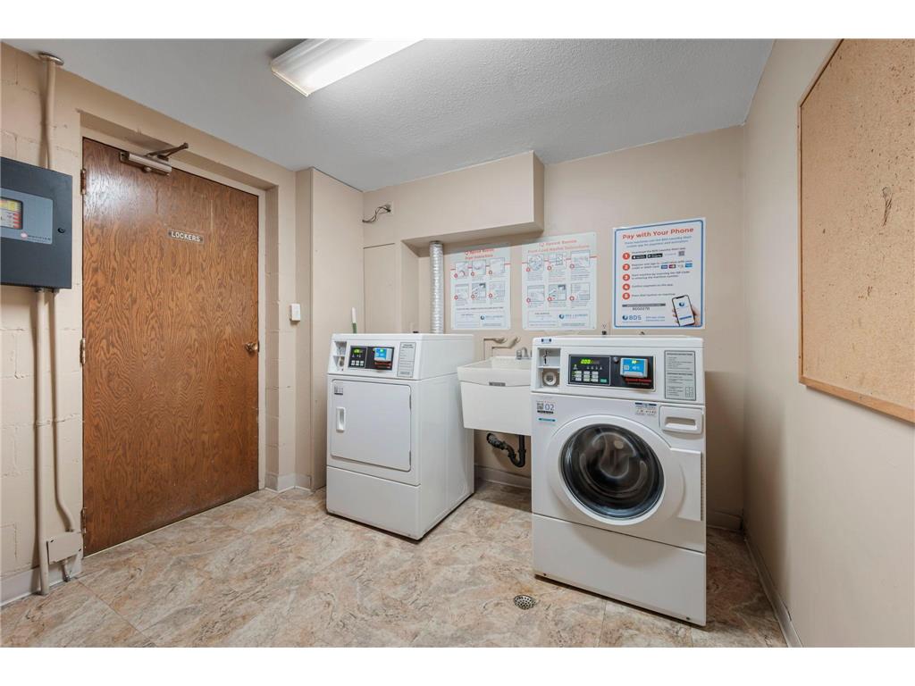 329 Geneva Avenue N #204 Oakdale MN 55128 - Tanners 7086966 image70