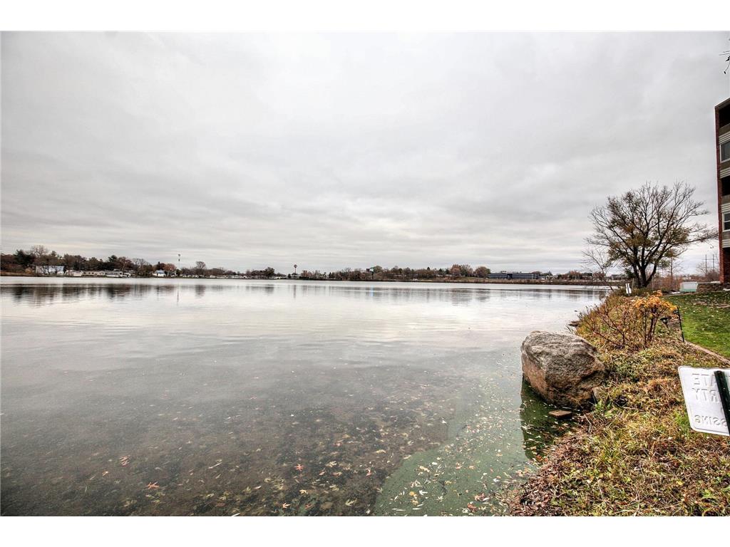 329 Geneva Avenue N #304 Oakdale MN 55128 - Tanners 6458974 image1