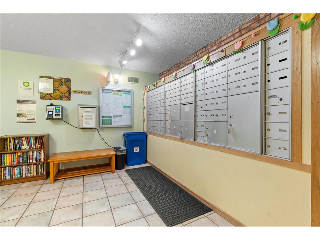 329 Geneva Avenue N #402 Oakdale MN 55128 - Tanners 7048266 image12