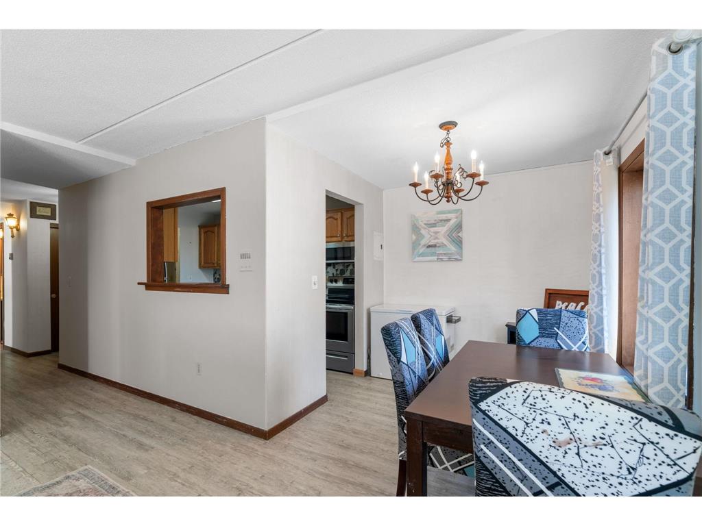 329 Geneva Avenue N #402 Oakdale MN 55128 - Tanners 7048266 image16