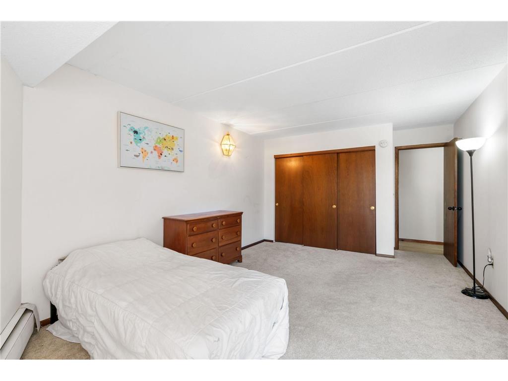 329 Geneva Avenue N #402 Oakdale MN 55128 - Tanners 7048266 image24