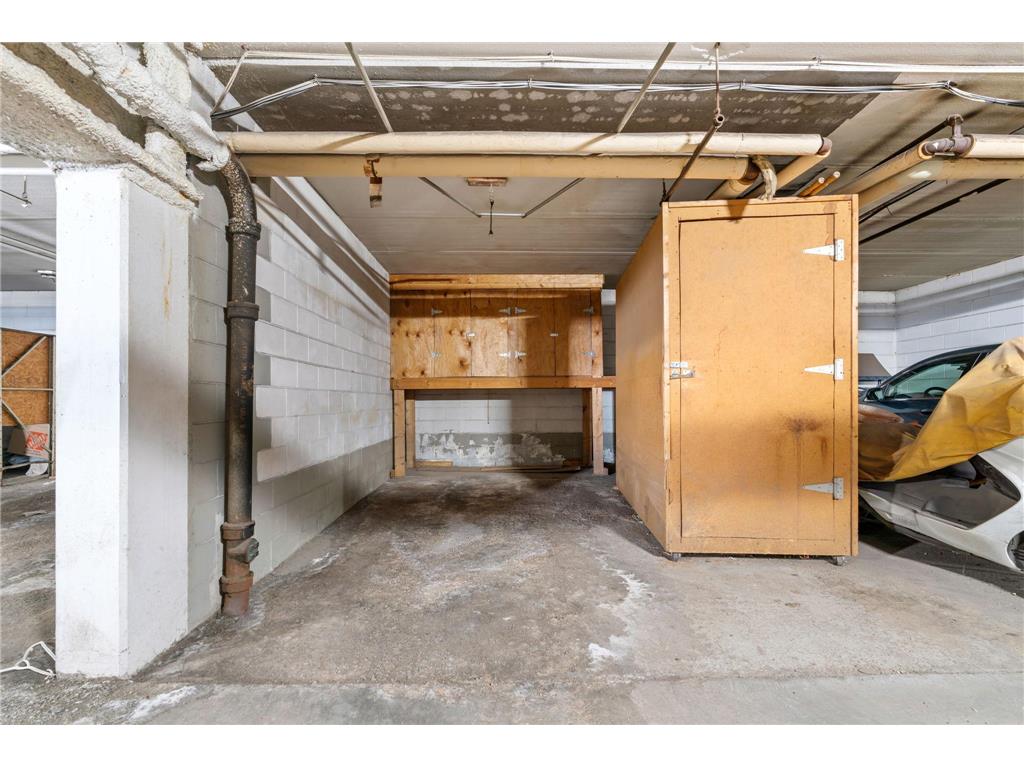 329 Geneva Avenue N #402 Oakdale MN 55128 - Tanners 7048266 image33