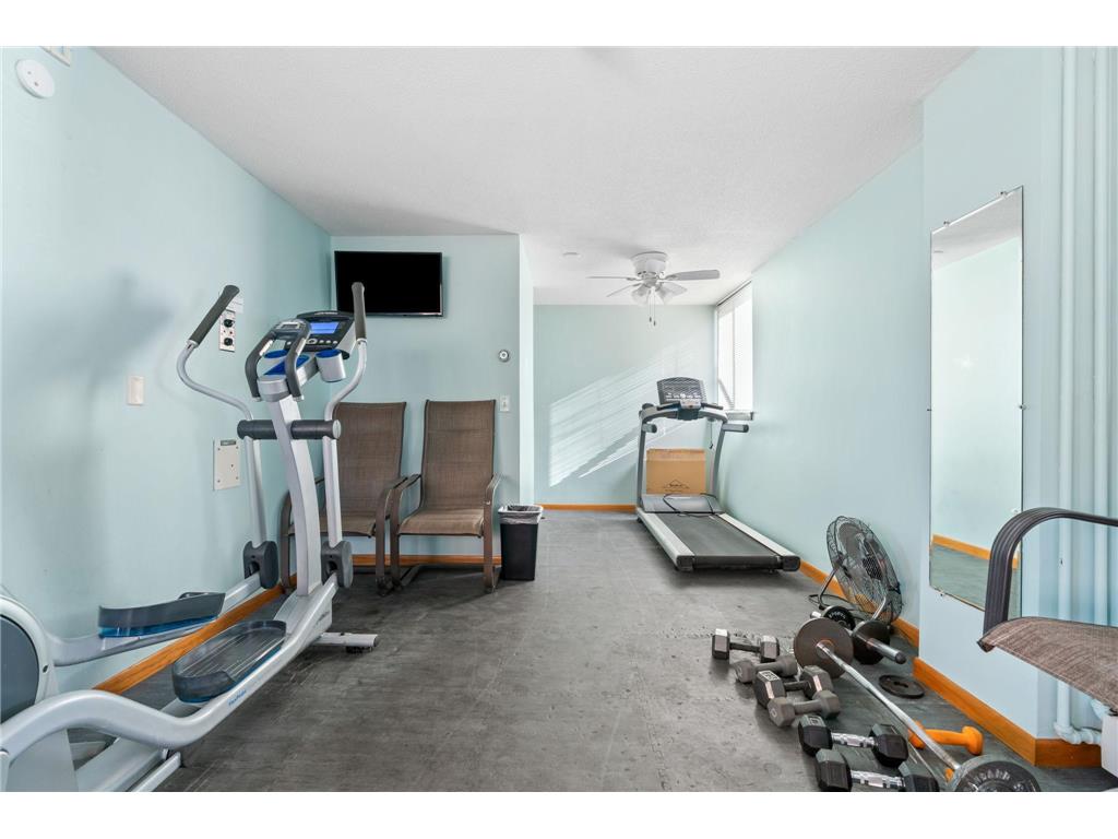 329 Geneva Avenue N #402 Oakdale MN 55128 - Tanners 7048266 image34