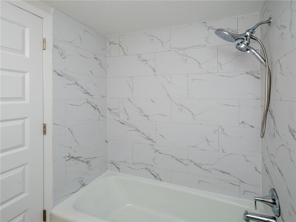 329 Geneva Avenue N #403 Oakdale MN 55128 - Tanners 7055661 image13