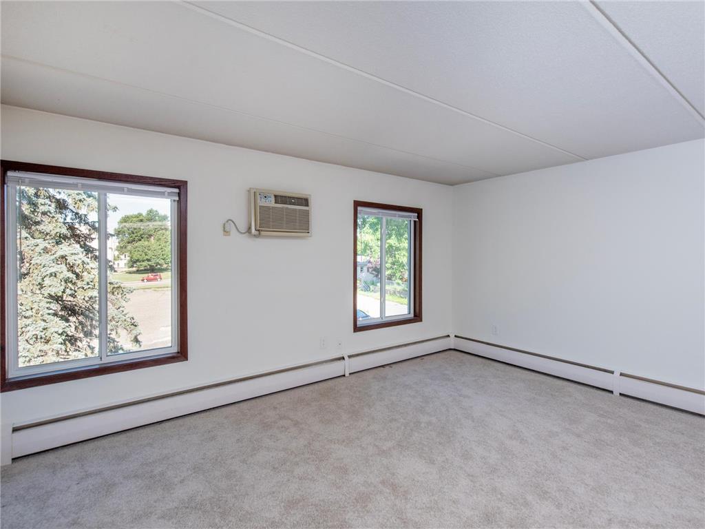 329 Geneva Avenue N #403 Oakdale MN 55128 - Tanners 7055661 image8