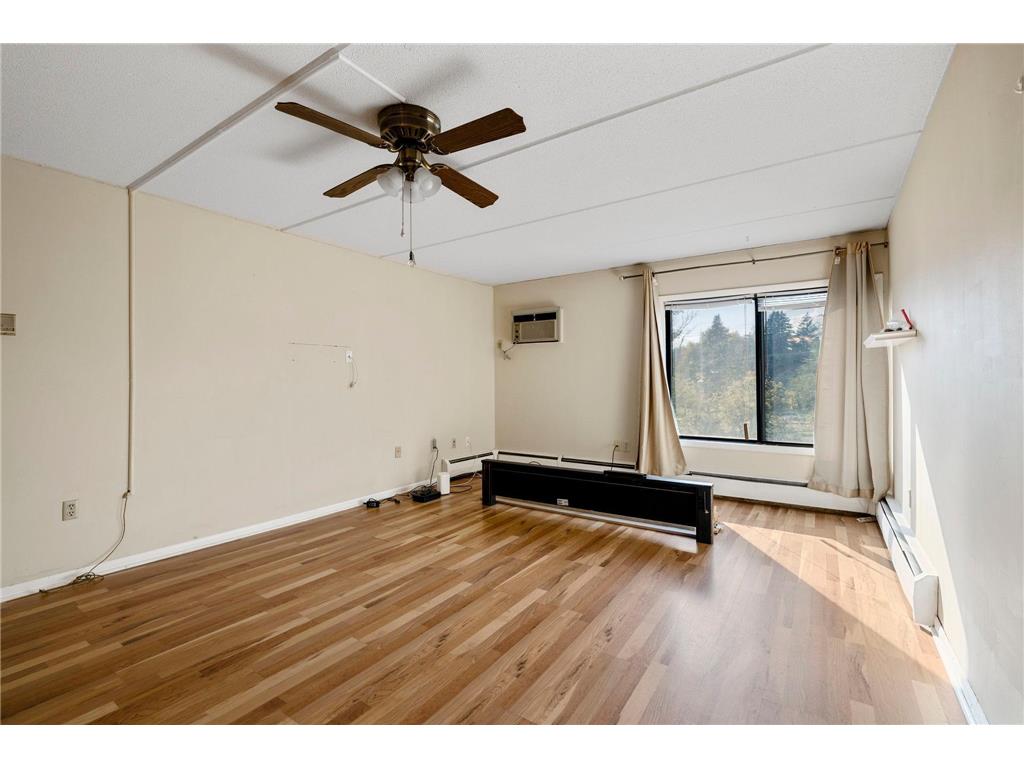 329 Geneva Avenue N #411 Oakdale MN 55128 - Tanners 6790051 image1