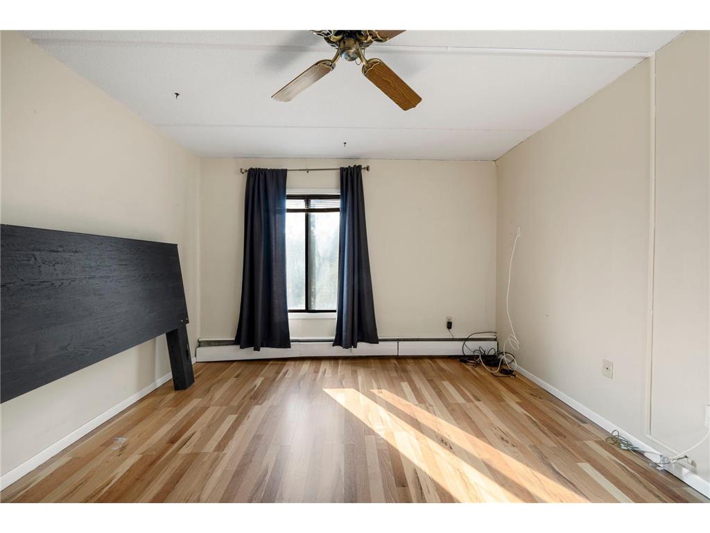 329 Geneva Avenue N #411 Oakdale MN 55128 - Tanners 6790051 image13