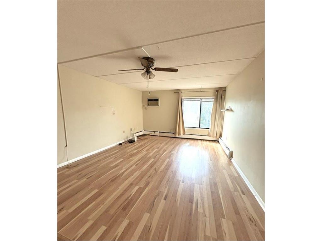 329 Geneva Avenue N #411 Oakdale MN 55128 - Tanners 6790051 image4