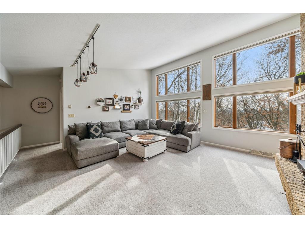 329 Krattley Lane Hudson WI 54016 6480736 image1