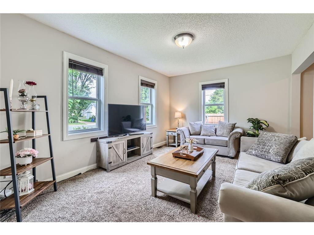 329 Market Street S Shakopee MN 55379 6591640 image1