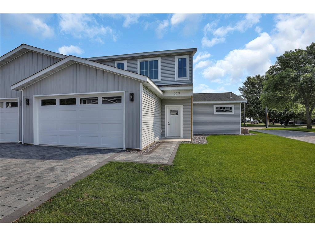 329 Martinson Boulevard Spicer MN 56288 - Green 6565347 image1