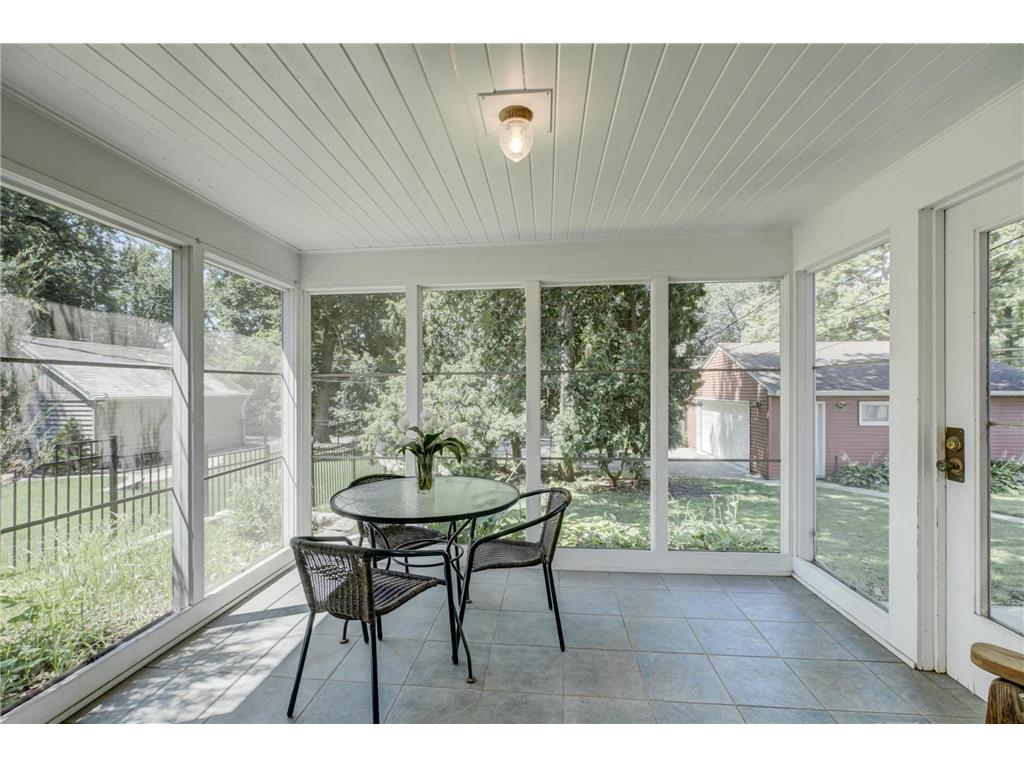 329 Stonebridge Boulevard Saint Paul MN 55105 7068443 image12
