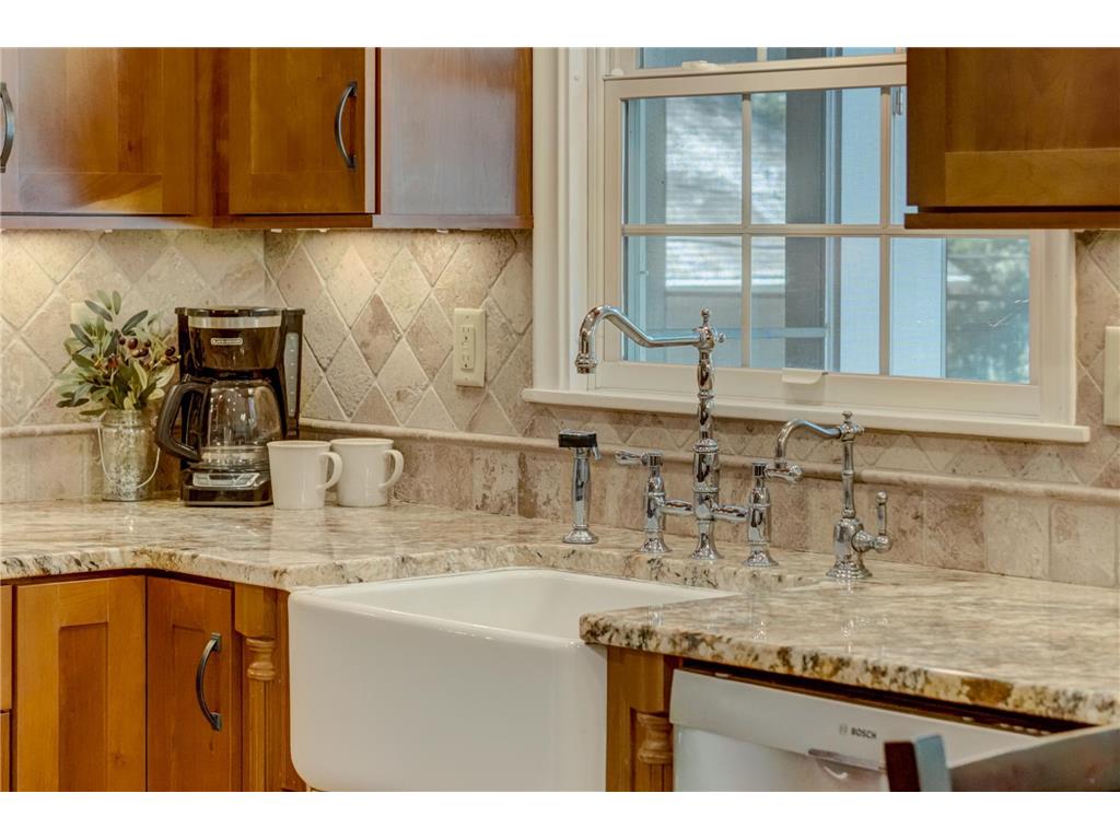 329 Stonebridge Boulevard Saint Paul MN 55105 7068443 image16