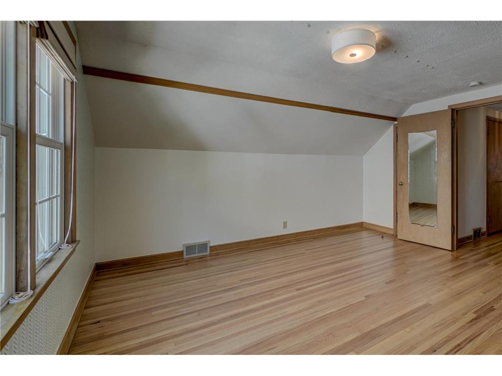 329 Stonebridge Boulevard Saint Paul MN 55105 7068443 image31
