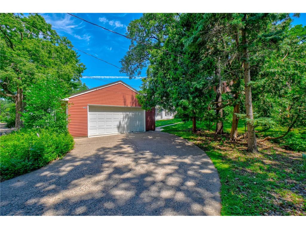329 Stonebridge Boulevard Saint Paul MN 55105 7068443 image37