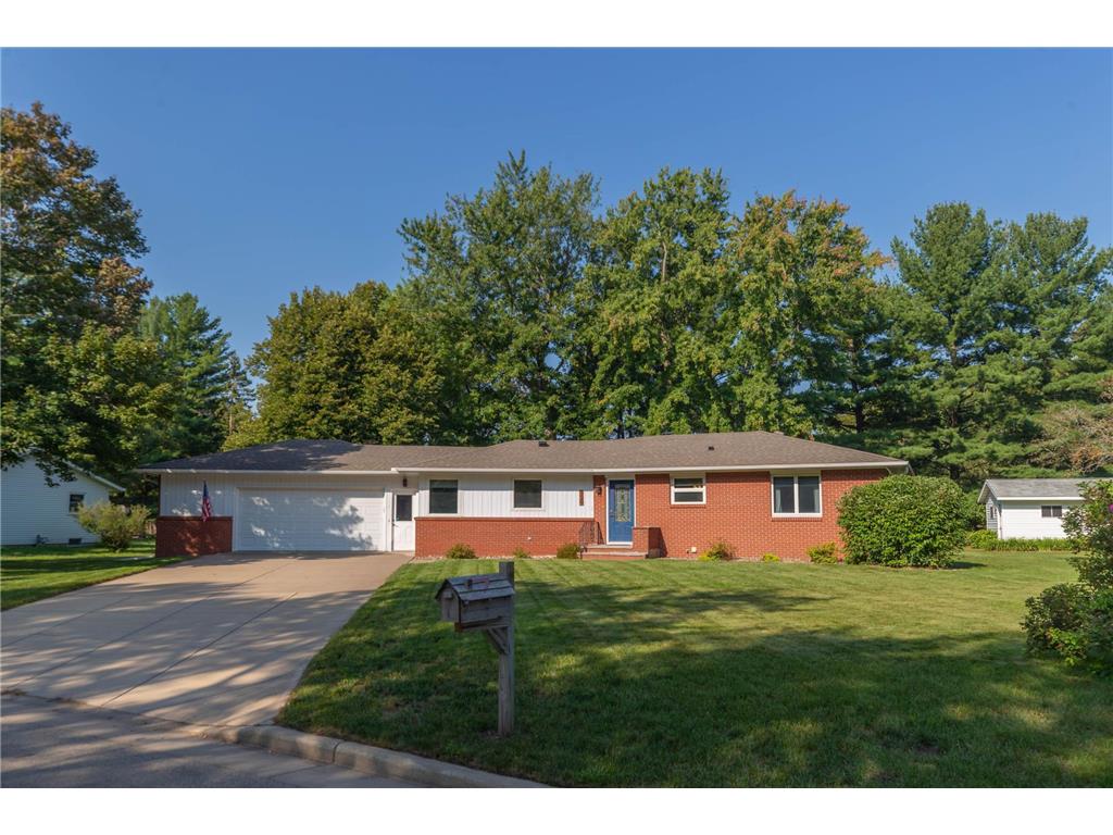 329 W River Drive New Richmond WI 54017 6423082 image1