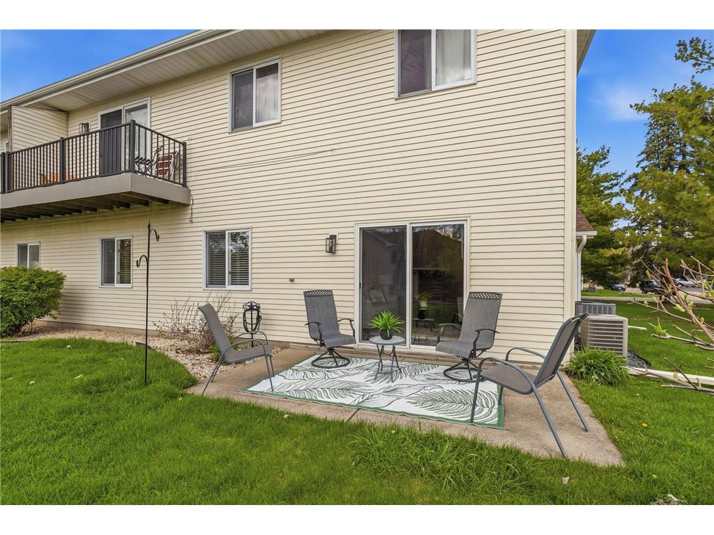 3295 Greenbrier Street #D105 Vadnais Heights MN 55127 7062757 image26