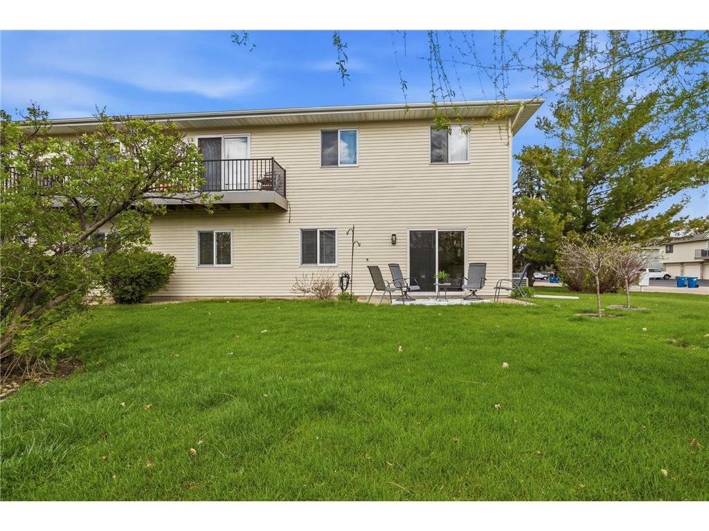 3295 Greenbrier Street #D105 Vadnais Heights MN 55127 7062757 image27