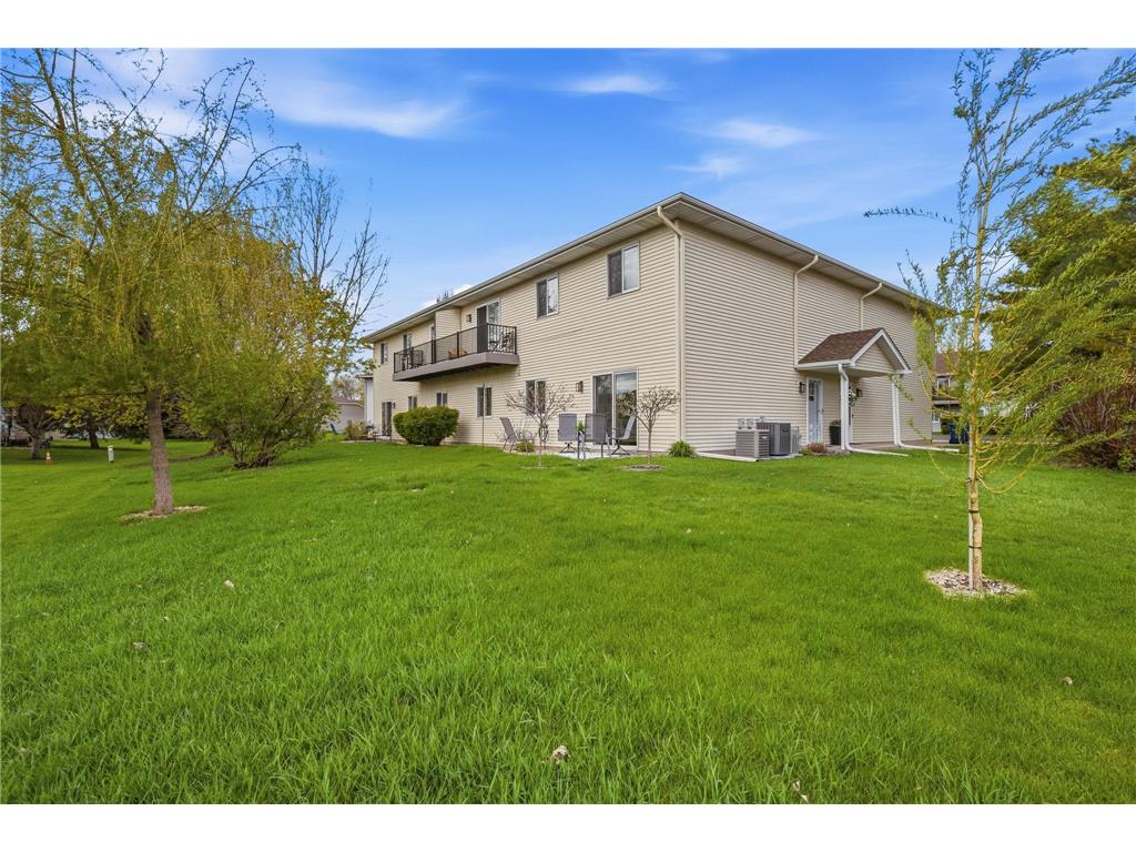 3295 Greenbrier Street #D105 Vadnais Heights MN 55127 7062757 image28