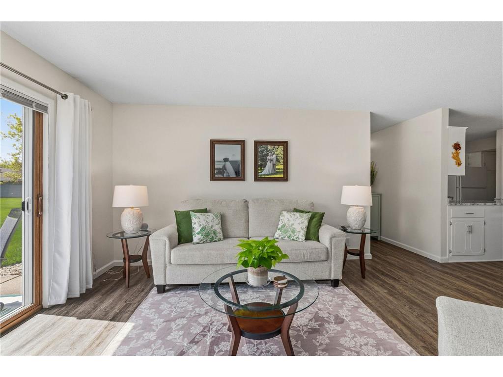 3295 Greenbrier Street #D105 Vadnais Heights MN 55127 7062757 image6