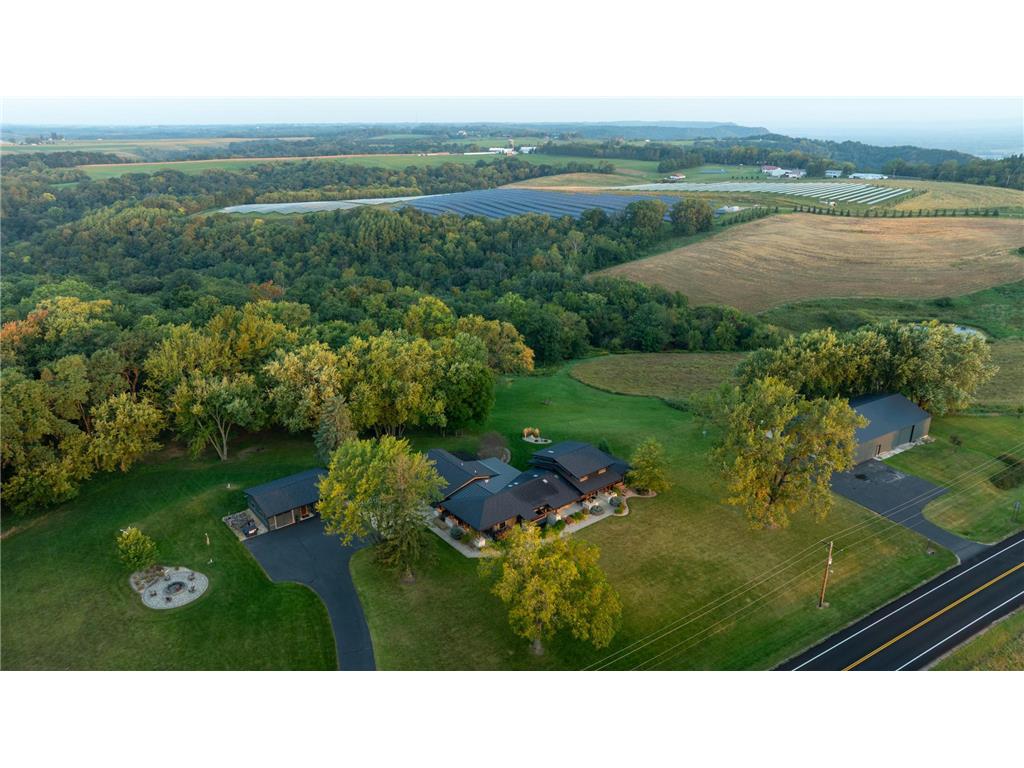 32979 County Road 1 La Crescent MN 55947 6793126 image100