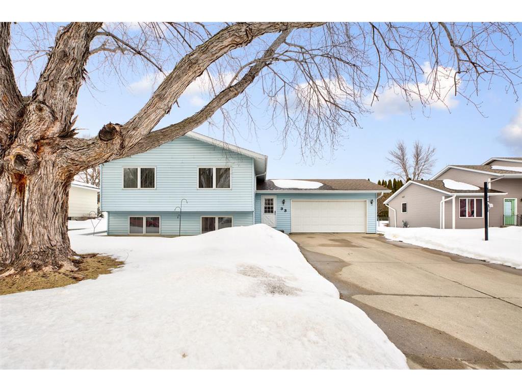 33 Saint Marks Bay Faribault MN 55021 6330298 image1