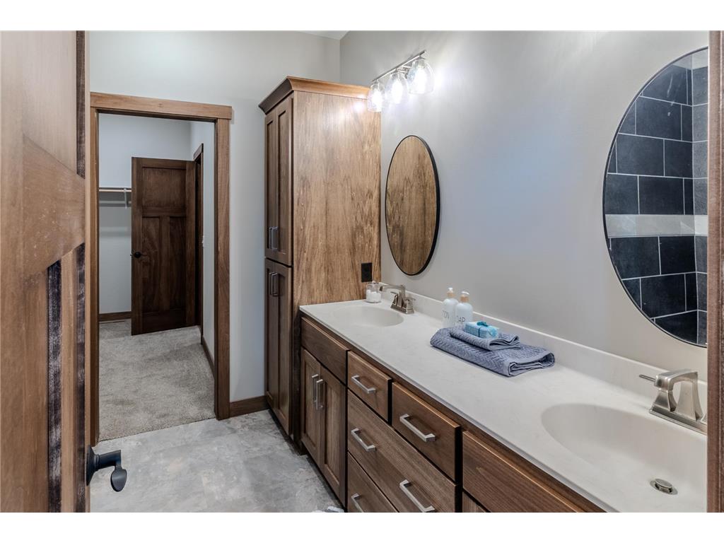 330 10th Street S Sartell MN 56377 6651379 image12