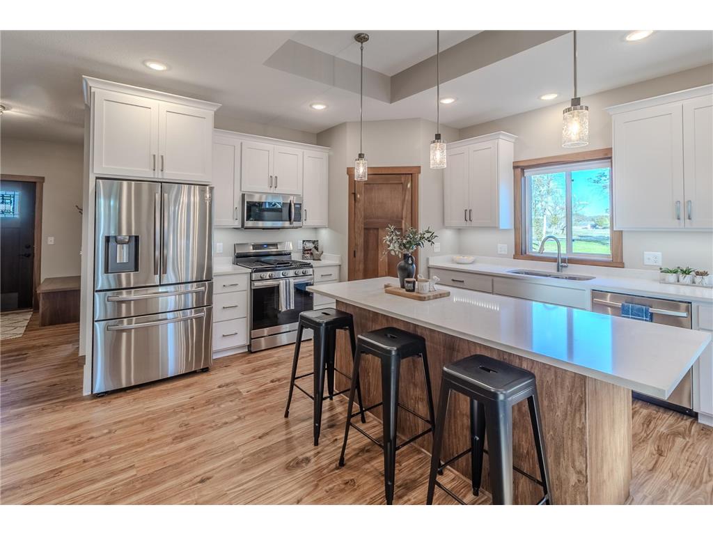 330 10th Street S Sartell MN 56377 6651379 image2