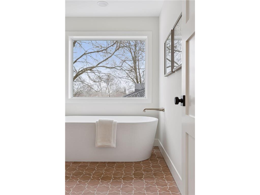 330 11th Avenue N Hopkins MN 55343 7010795 image42