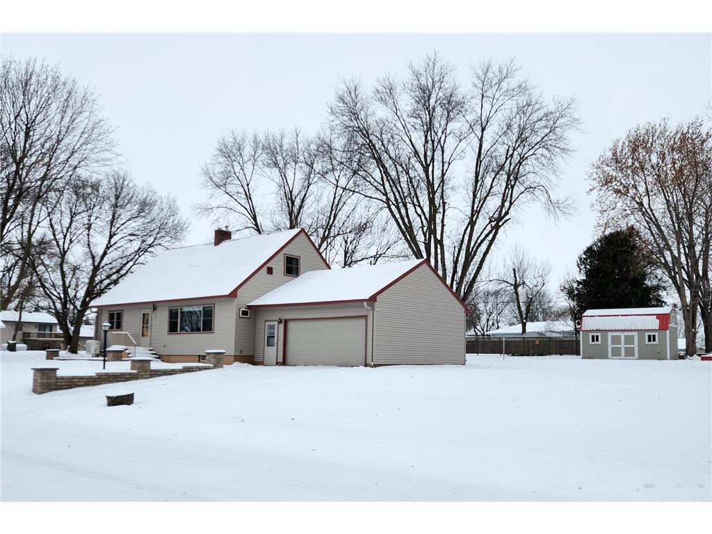 330 1st Street W Lake Lillian MN 56253 6823469 image2