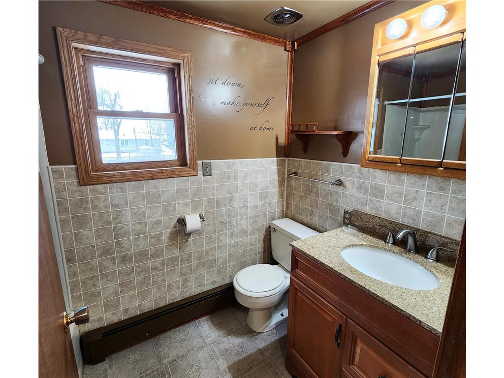 330 1st Street W Lake Lillian MN 56253 6823469 image21