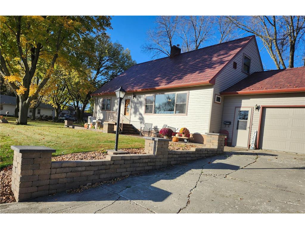 330 1st Street W Lake Lillian MN 56253 6823469 image29