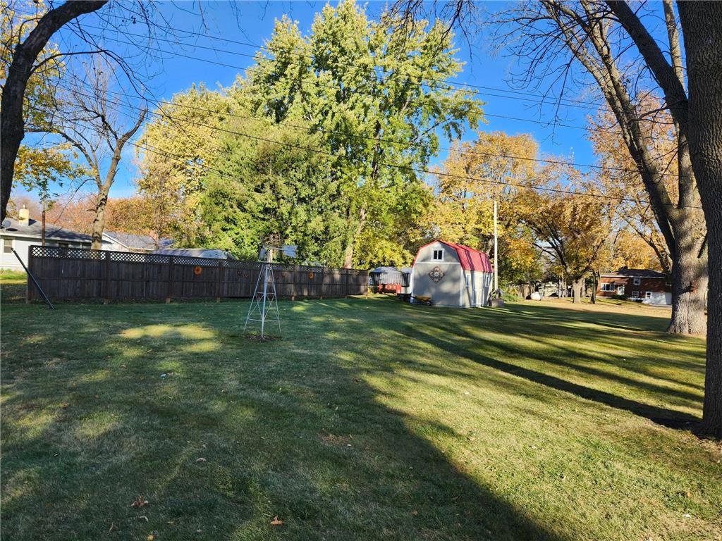 330 1st Street W Lake Lillian MN 56253 6823469 image34