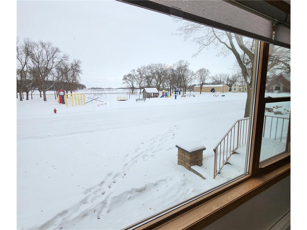 330 1st Street W Lake Lillian MN 56253 6823469 image41