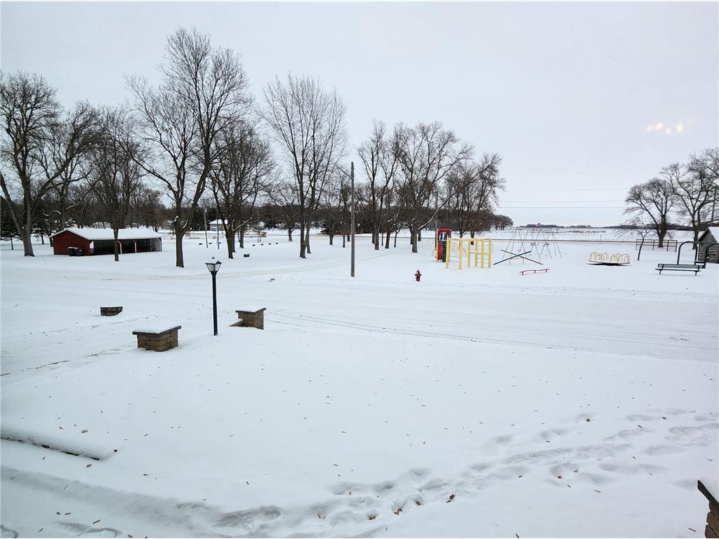 330 1st Street W Lake Lillian MN 56253 6823469 image42