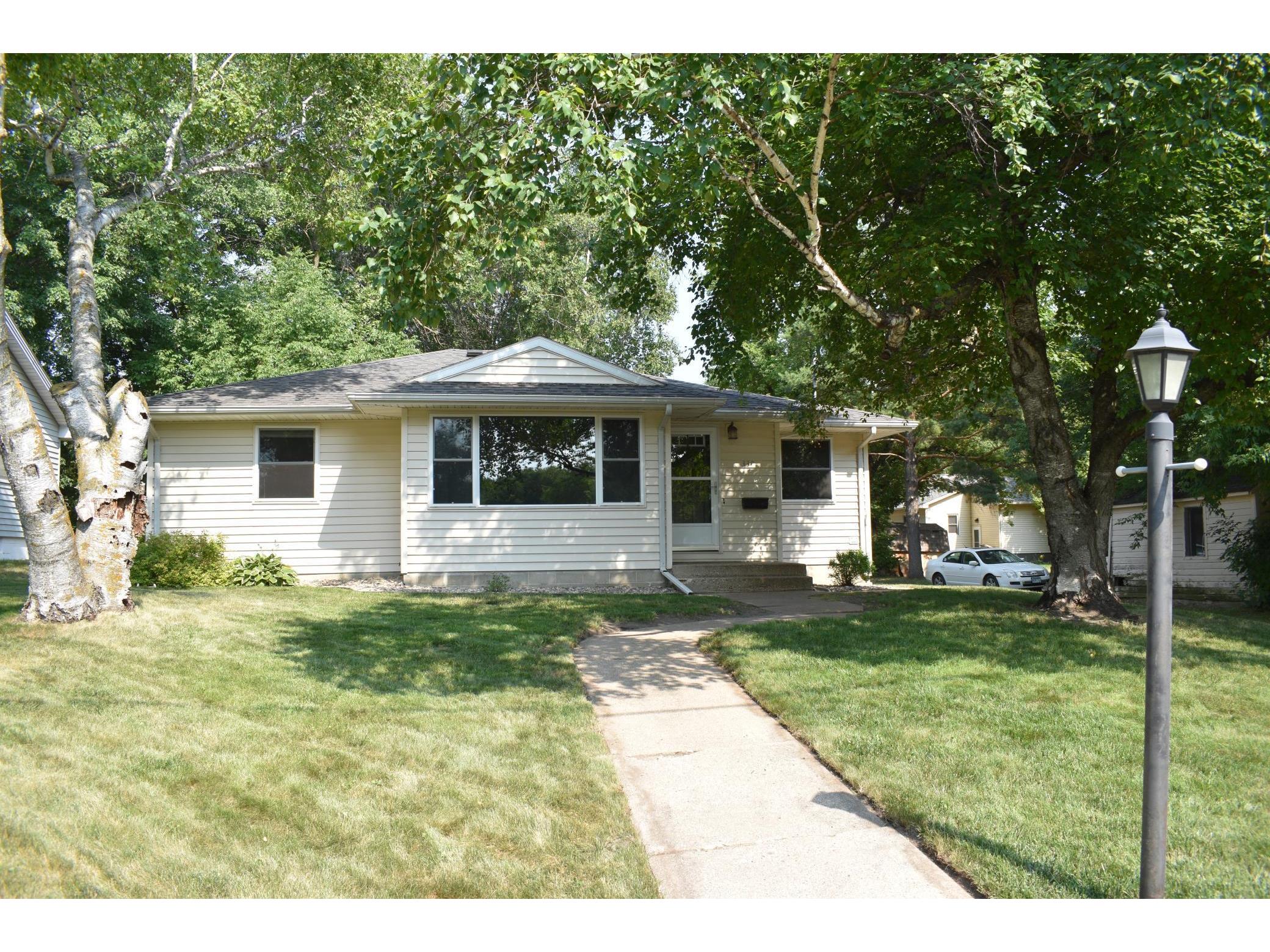 330 2nd Street NE, Glenwood, MN 56334 MLS 6026435 Edina Realty