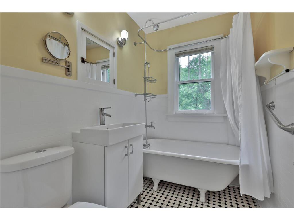 330 Basil Street Taylors Falls MN 55084 7080540 image30
